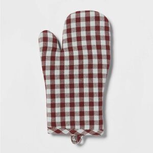 Room  Essentials  Gingham Oven Mitt
